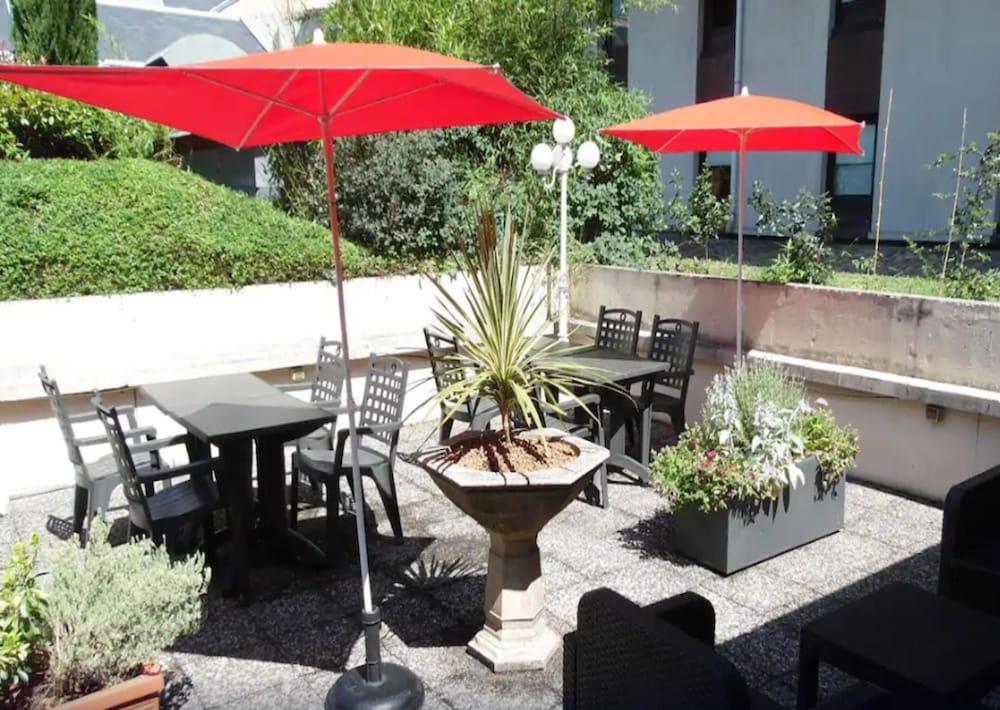 Ibis Grenoble Centre Bastille Exterior photo