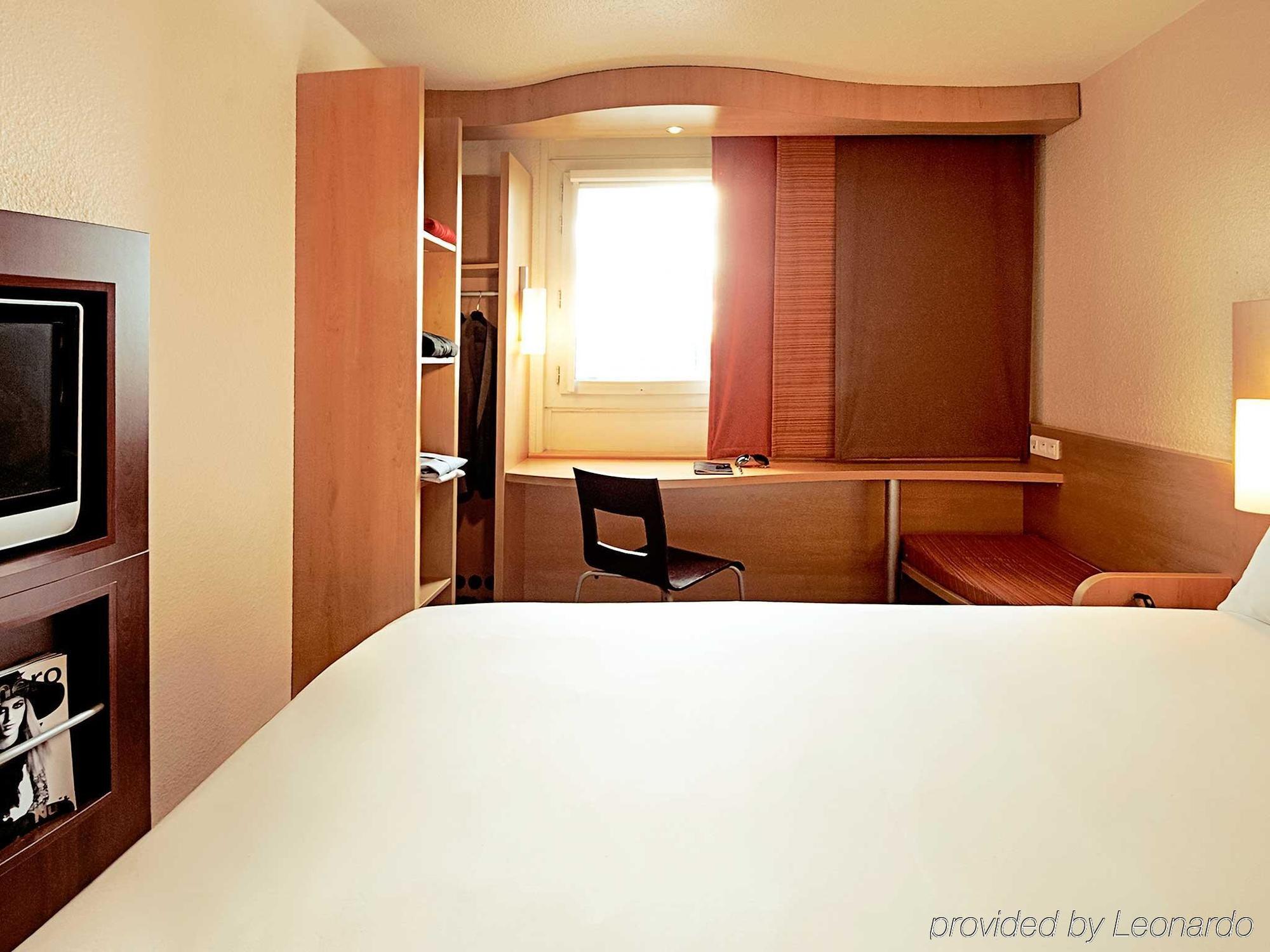 Ibis Grenoble Centre Bastille Exterior photo
