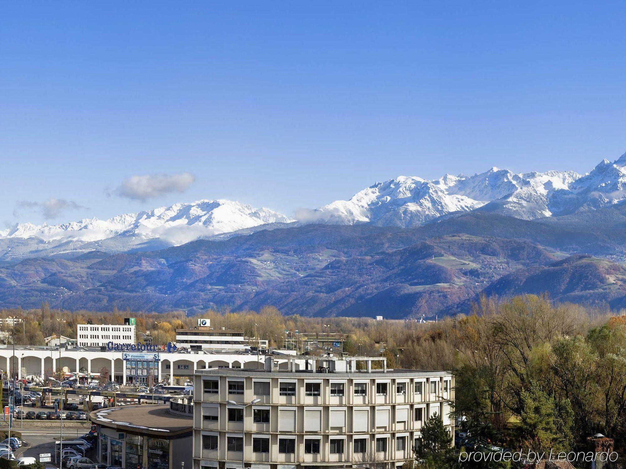 Ibis Grenoble Centre Bastille Exterior photo