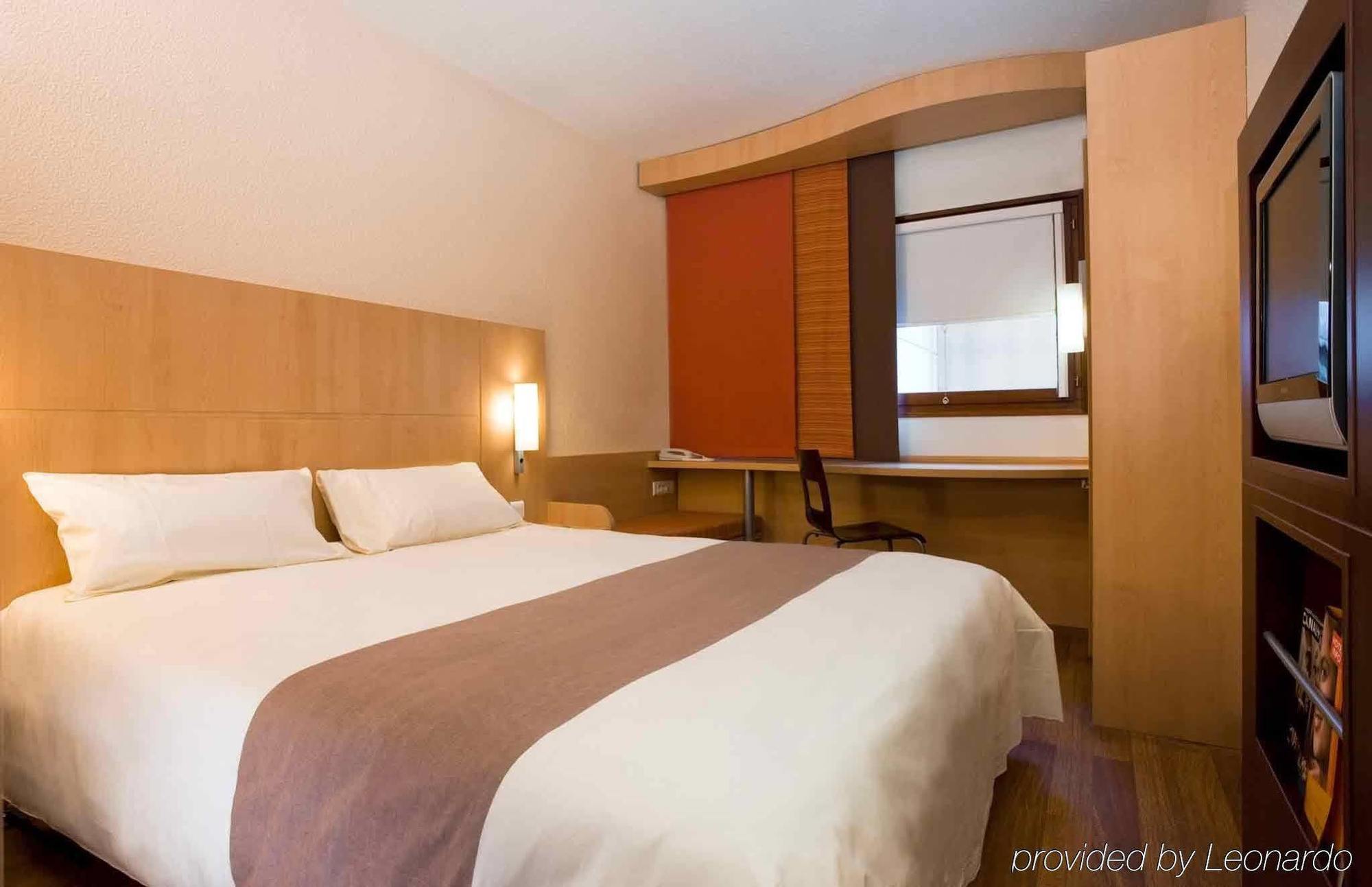 Ibis Grenoble Centre Bastille Exterior photo
